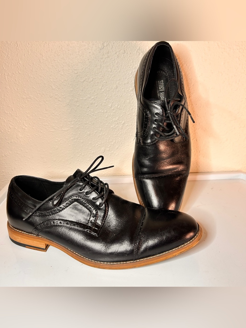 Stacy Adam’s Dickinson Men's Black Leather Cap-Toe Derby Shoes